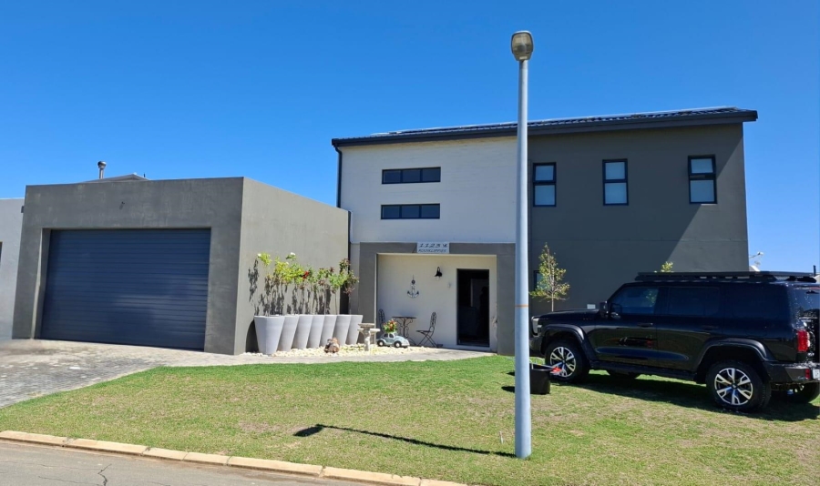 3 Bedroom Property for Sale in Witsand Western Cape